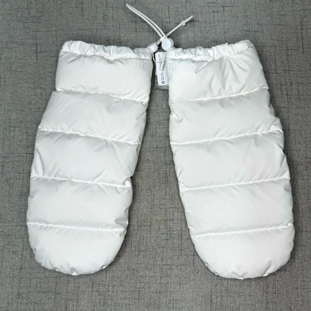 Lululemon Wunder Puff Mittens White Unisex Large XL NWT